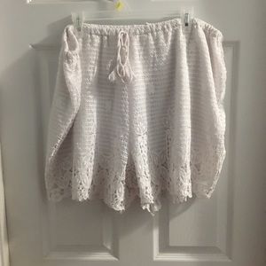Cato shorts off white 22/24